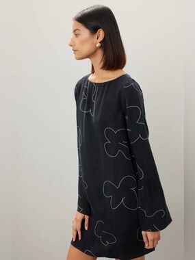 Madewell Black Long-Sleeve Shift Dress with White Outline Floral Motif